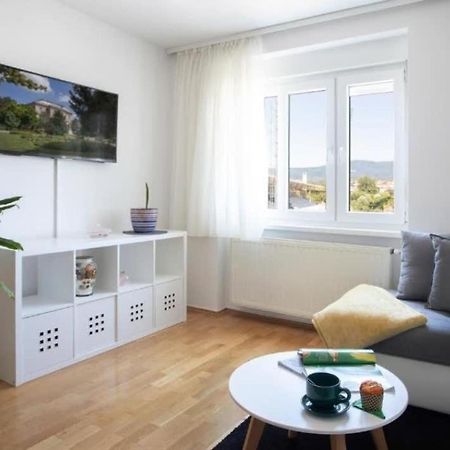 Tesla Apartment Urban Stay Zagreb Luaran gambar